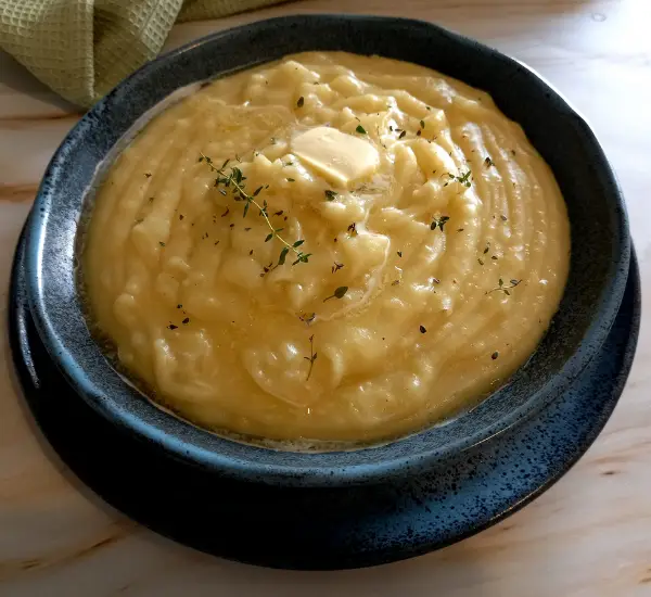 Creamy Mashed Potatoes Featured 04