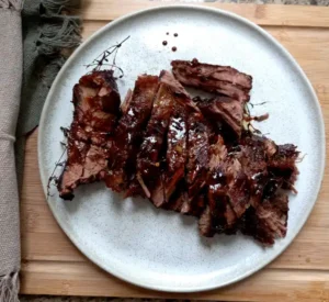 Oven Roasted Tri-Tip with Bold Flavor and No Fuss 2 ven Roasted Tri-Tip Featured Blog Post Image 04