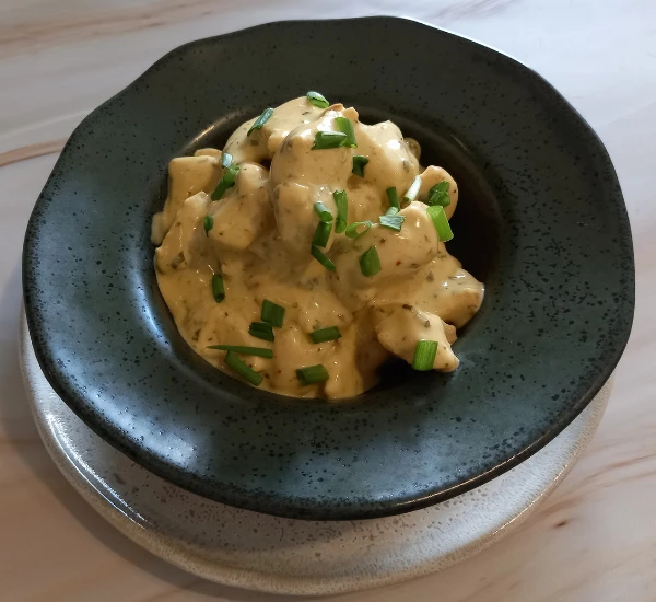 Creamy Chicken Bites: A Tangy Twist w/ Passion Fruit 17 Creamy Chicken Bites Featured 02