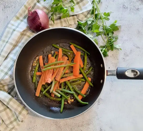 Green Beans and Carrots Prep 04