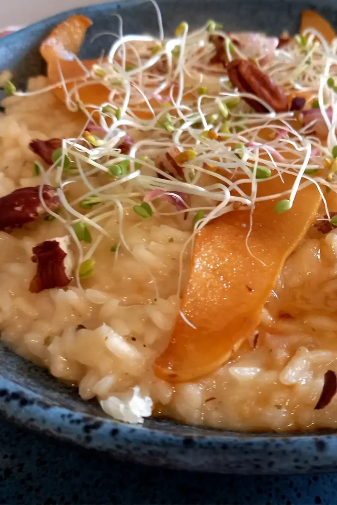 Cozy Pear Risotto with Walnuts – A Comforting Dinner Idea 21 Pear Risotto Featured 05