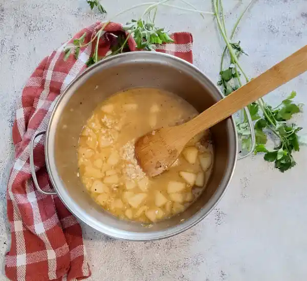 Cozy Pear Risotto with Walnuts – A Comforting Dinner Idea 28 Pear Risotto Prep 07