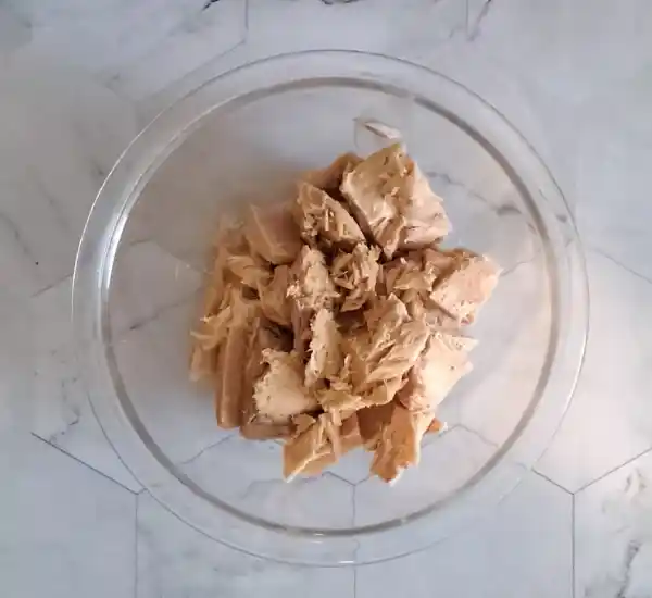 The Best Tuna Salad Recipe (Healthy, Quick, and Very Tasty) 21 Tuna Salad Recipe Prep 01