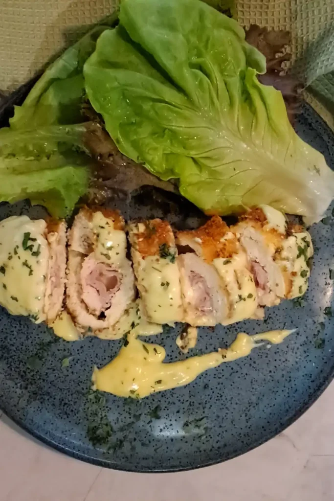 Easy Chicken Cordon Bleu Recipe with Creamy Mustard Sauce 23 Easy Chicken Cordon Bleu Recipe Featured 04