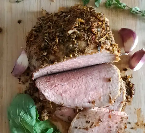 Eye of Round Roast Recipe – Juicy, Flavorful & Easy to Make 29 Eye of Round Roast Recipe Prep 08
