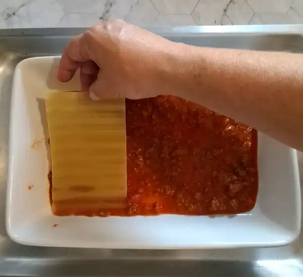 Lasagna Bolognese Recipe – A Homemade Favorite With a Twist 32 Lasagna Bolognese Recipe Prep 03