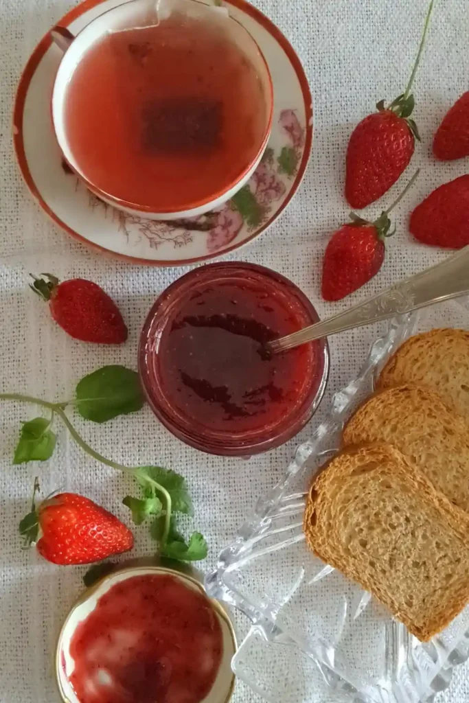 Strawberry Jam Without Pectin Featured 03
