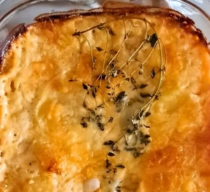 Easy Scalloped Potatoes – Creamy, Cheesy & Homemade 1 Scalloped Potatoes Featured 01