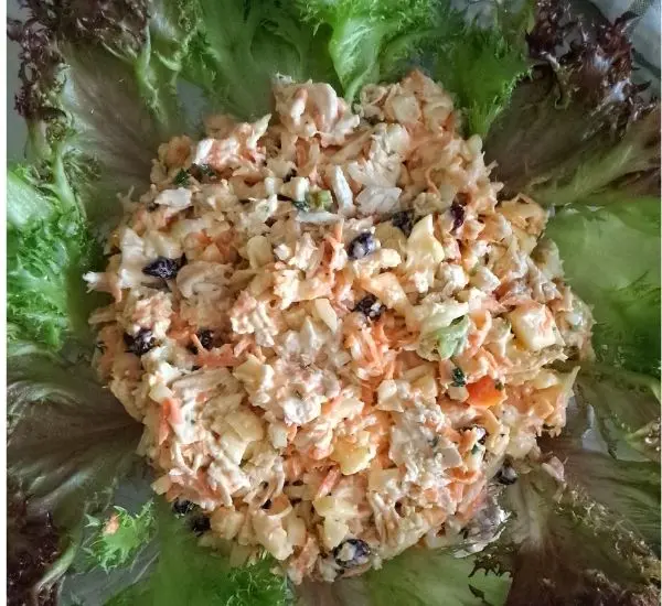 Easy and Fresh Chicken Salad with Cranberries and Apples 19 Chicken Salad With Cranberries Prep 03