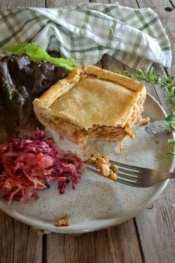 Easy Chicken Pie with Homemade Crust – Soft, Golden & Full of Flavor 42 Chicken Pie with Homemade Crust Featured 05