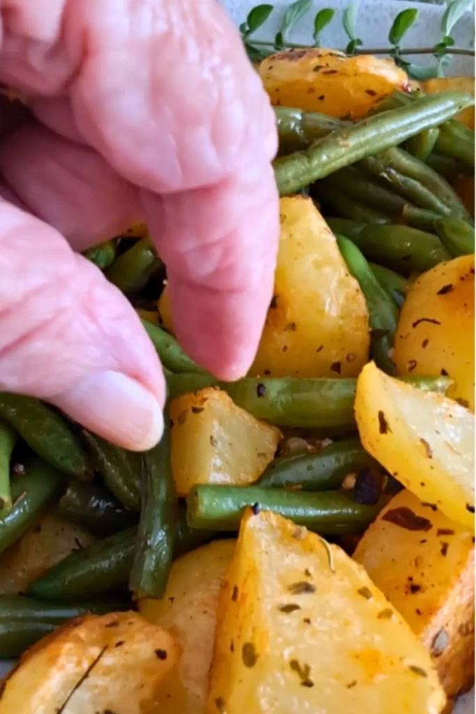Roasted Green Beans and Potatoes Featured 05