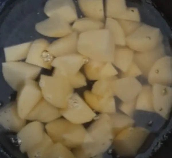 Roasted Green Beans and Potatoes Prep 01