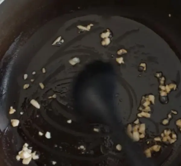 Sautéed Rainbow Vegetables – Colorful, Crispy-Tender & Ready in 30 Minutes 22 Sautéed Rainbow Vegetables Prep 02