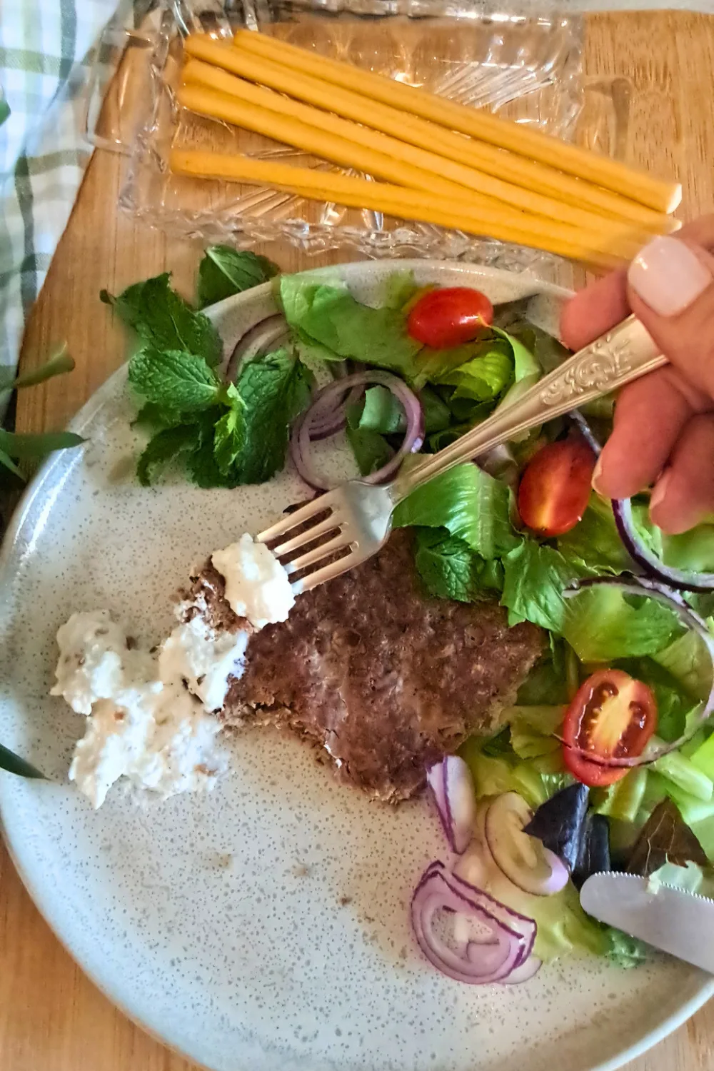 Easy Sheet Pan Kafta – Juicy, Herby & Ready in Minutes 16 Kafta plated with salad mashed potatoes